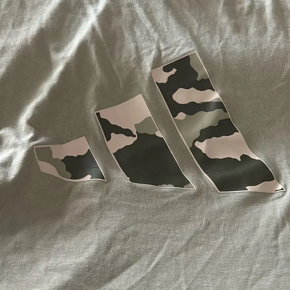 Adidas JUA02 Men's Short Sleeve T-Shirt, Train Essentials Camographic, 2XL.‎